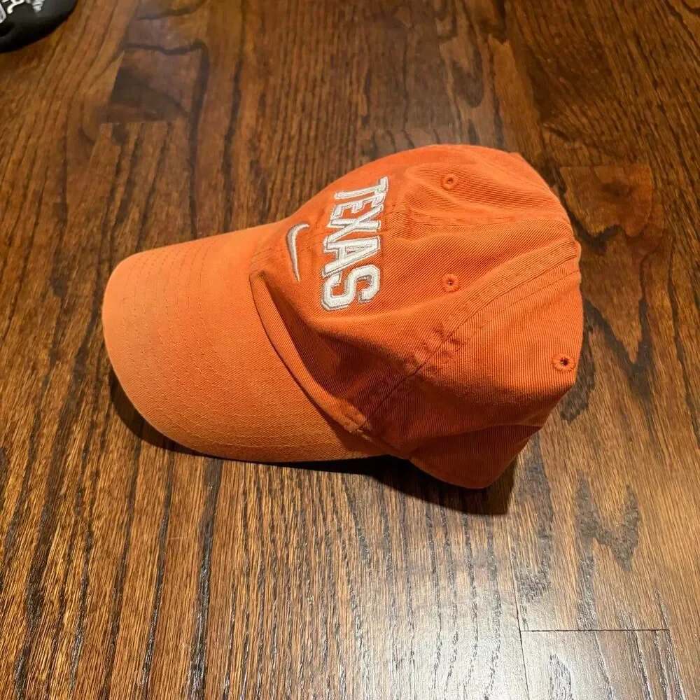 Nike Men's Orange Hat